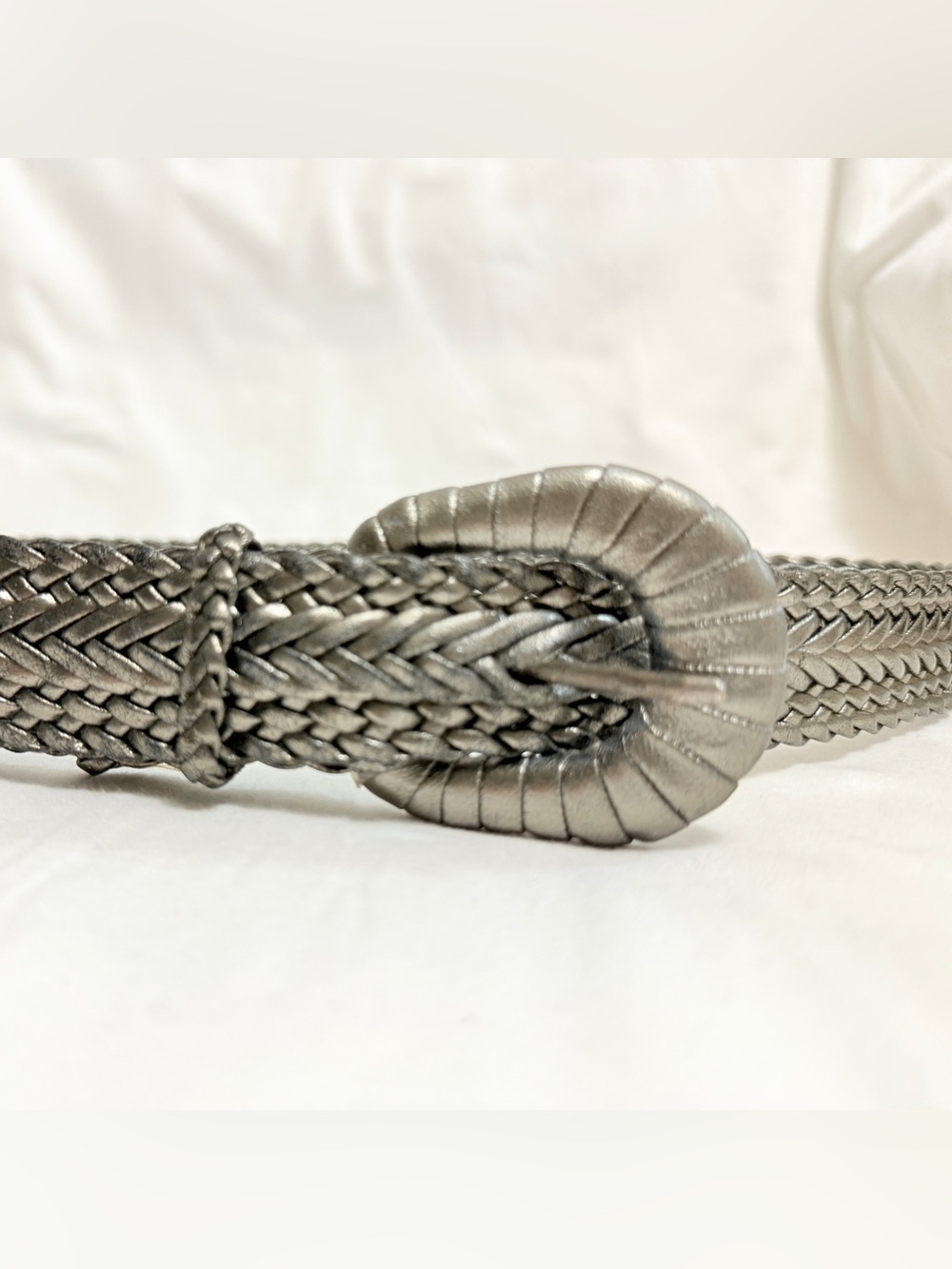 Vintage Metallic Silver Braided Belt Boho Woven Round Buckle S/M